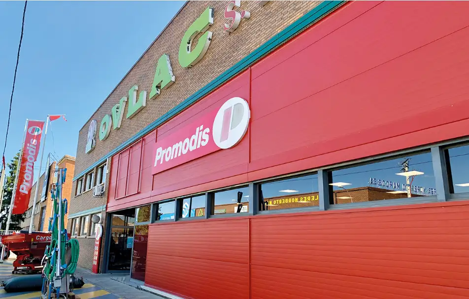 Fachada de Comercial Ovlac en Palencia, distribuidor de maquinaria agrícola, recambios, taller y agricultura de precisión